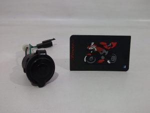 TOMA 12V DE CORRIENTE KYMCO AGILITY CITY 125 EURO3